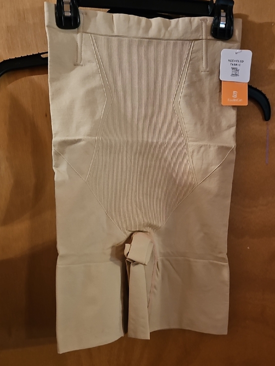 Feelingirl Other - High-Waist Shaping Short with Thigh Smoothing in Nude